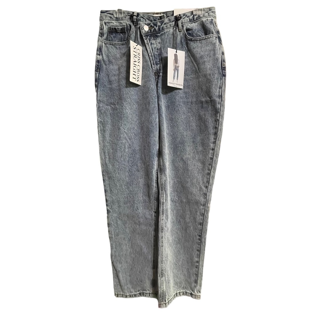 Ashley Mason criss cross straight jeans size 7/28